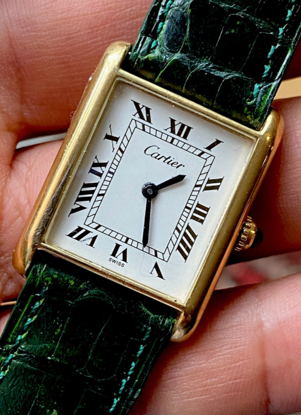 Manual wind watch